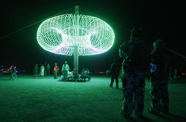 Arts and music light up desert in Nevada