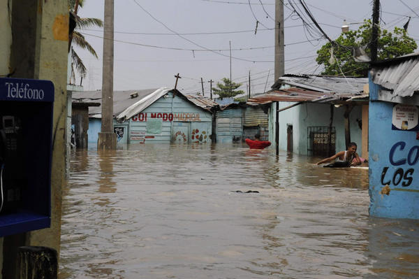 Hurricane Sandy crosses Caribbean Sea