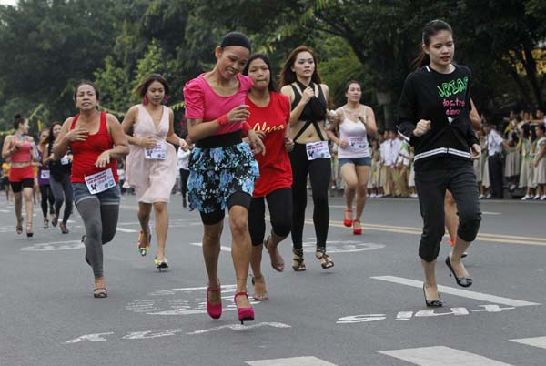 High heel race is such a drag