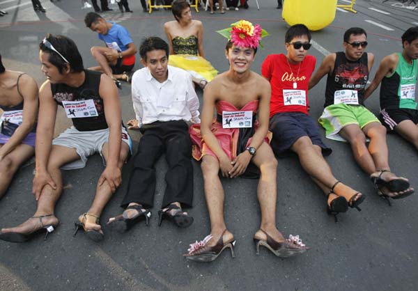 High heel race is such a drag