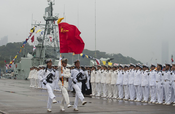 PLA garrison troops in HK conduct 15th rotation