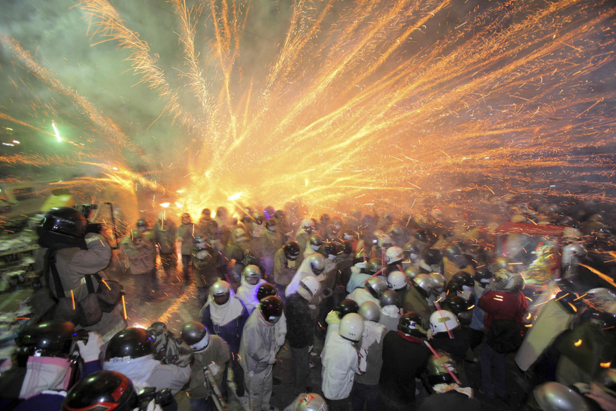 Lantern Festival marked around China