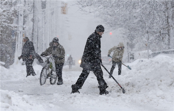 Snow hits Ottawa