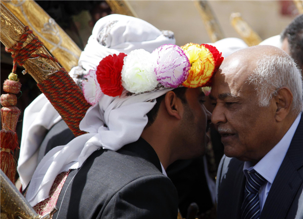 Mass wedding ceremony held in Sanaa