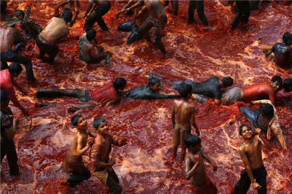 Huranga at the Dauji temple in India