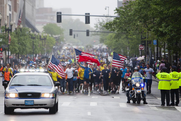 Runners complete Boston Marathon to honor victims