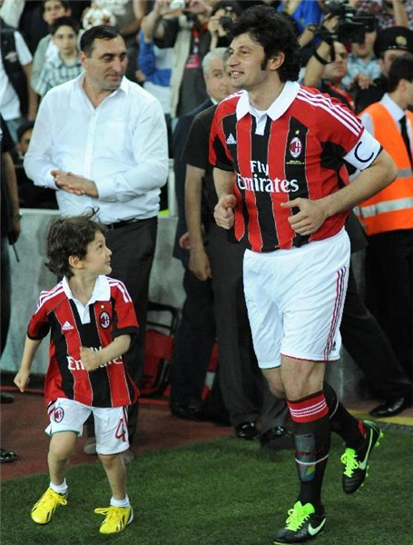 AC Milan in Tbilisi for Kaladze farewell match