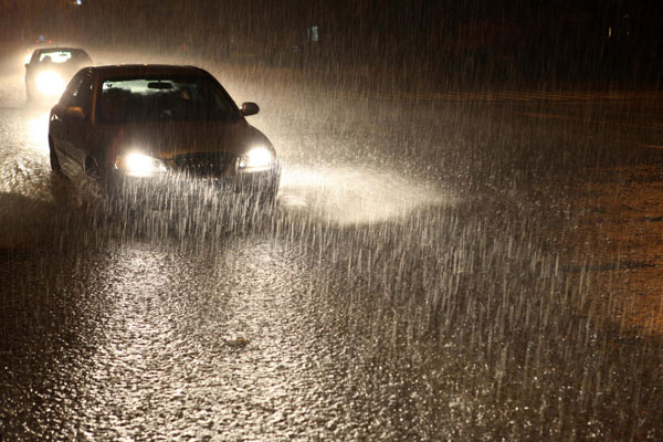 Heavy rain hits China