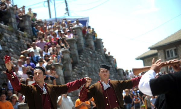 Traditional Macedonian wedding