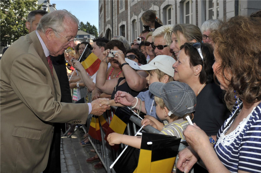 Farewell tour of Belgium's King Albert II