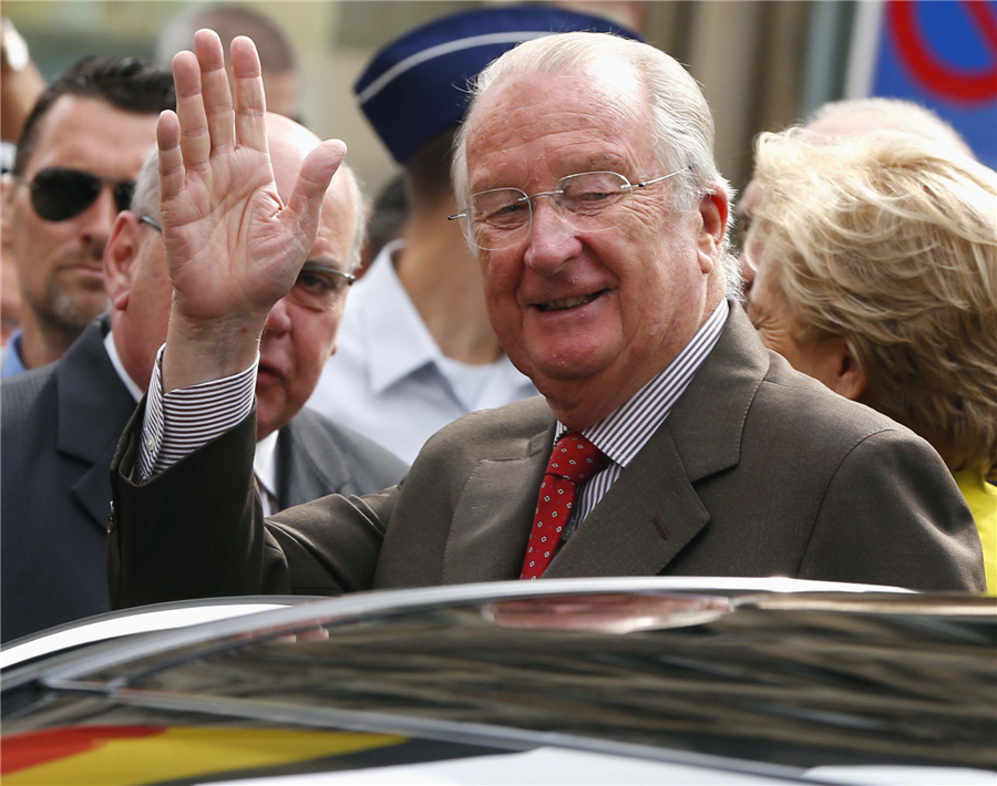 Farewell tour of Belgium's King Albert II