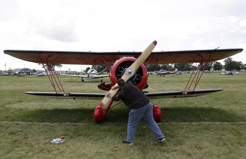 Fly for adventure at US air show