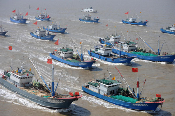 Fishing begins again in East China Sea