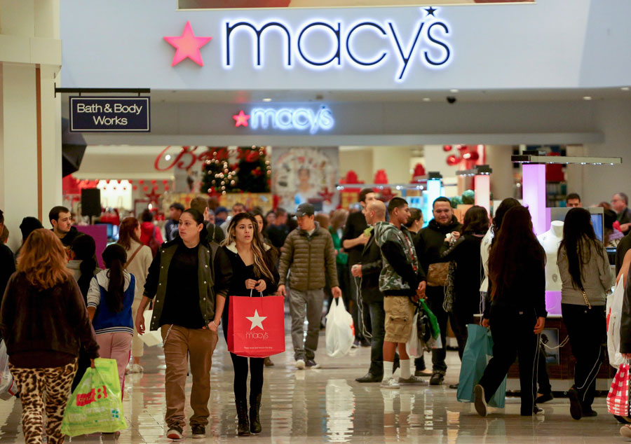 Black Friday shopping stampede in US