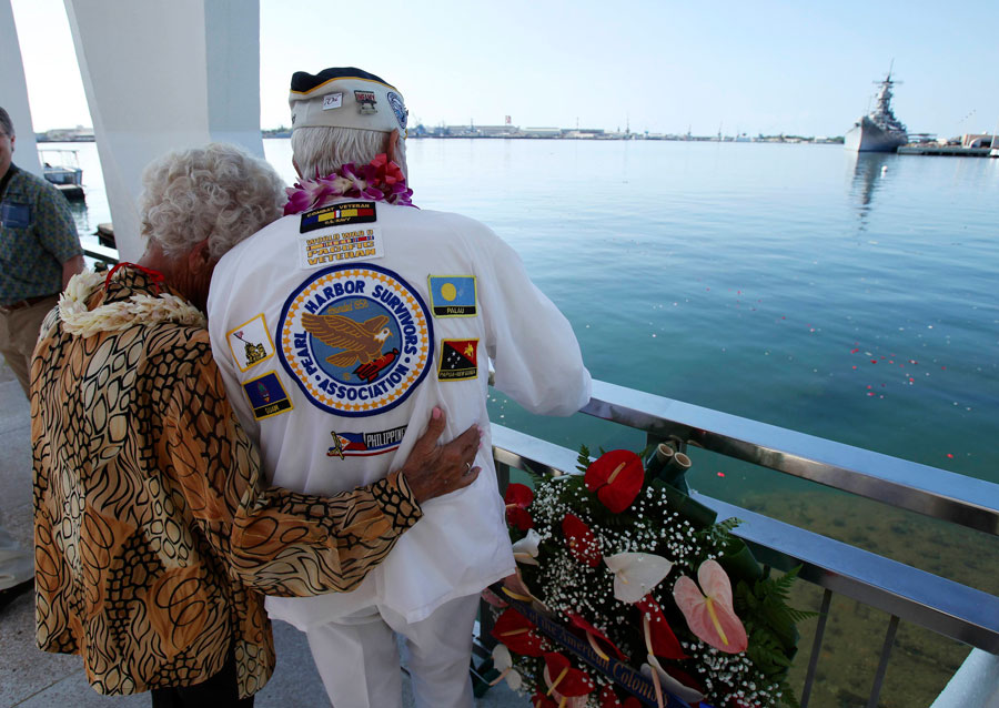 Pearl Harbor ceremony marks bombing anniversary