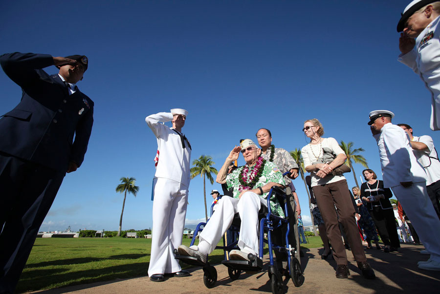 Pearl Harbor ceremony marks bombing anniversary