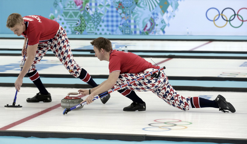 Norwegian curling team has gold-medal taste in pants