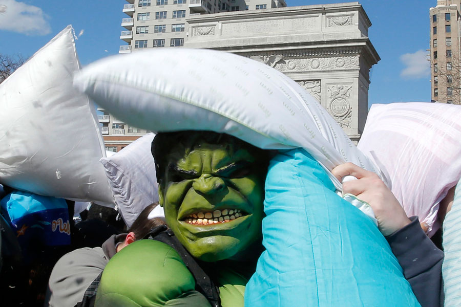 International pillow fight day