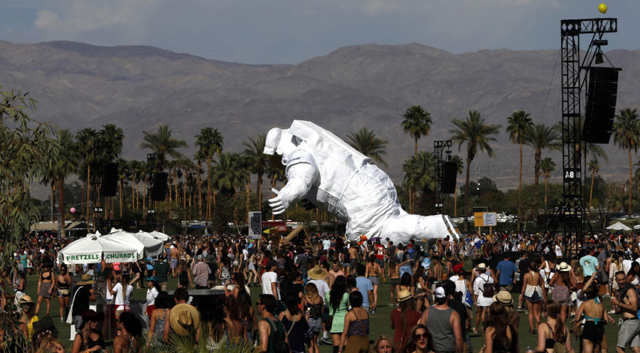 Sculpture 'Escape Velocity' at Coachella festival