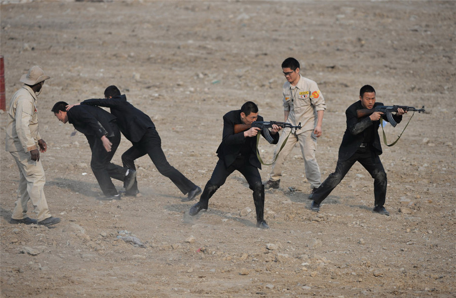 Tough training at Beijing bodyguard camp