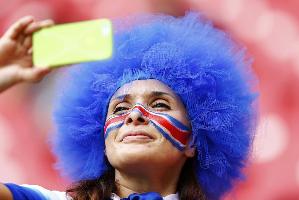 To stand out in World Cup, you need also a fancy hairstyle