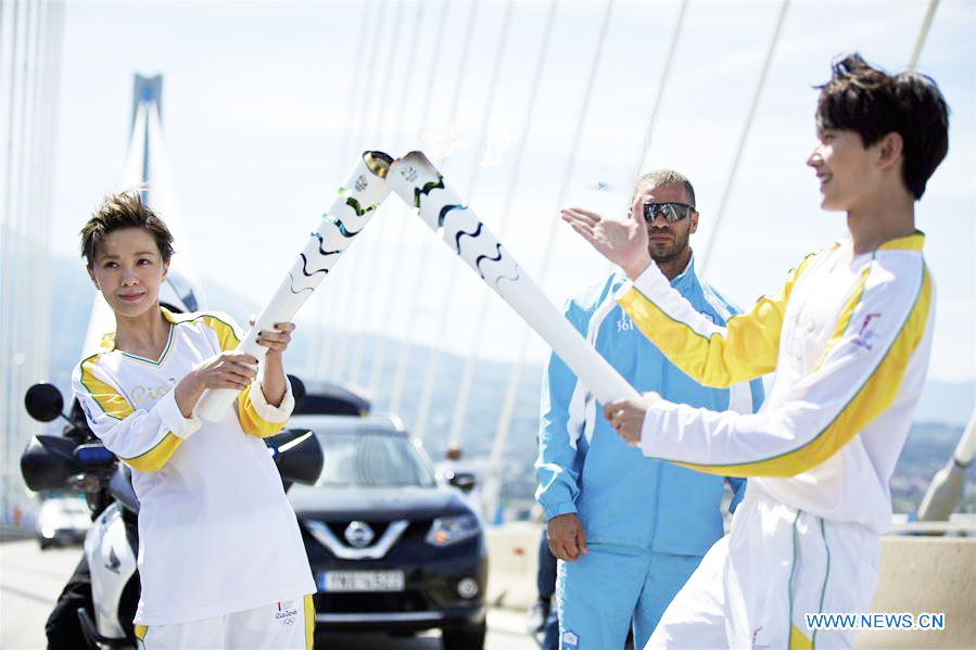 Chinese torchbearers attend Olympics torch relay in Greece