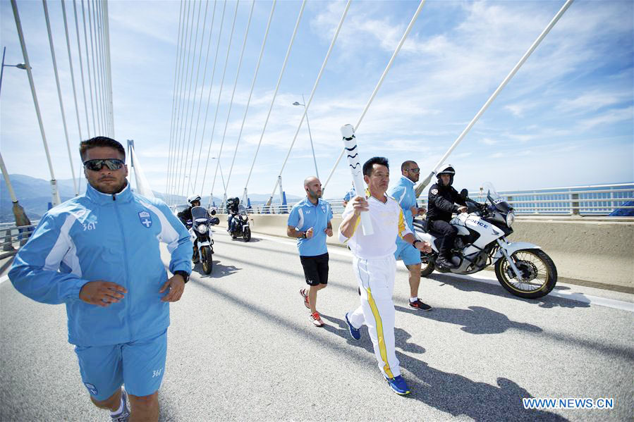 Chinese torchbearers attend Olympics torch relay in Greece