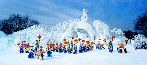 Tourists enjoy snow and ice