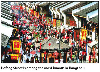 Songcheng embraces visitors to its temple fair