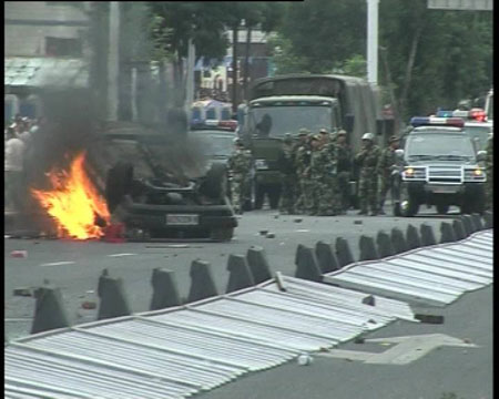 Xinjiang capital returning calm after ravaged by riot