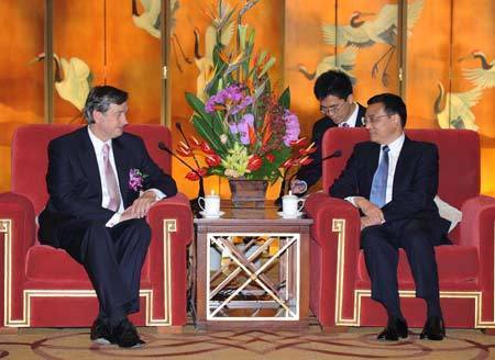 Vice Premier meets leaders at 9th West China Expo