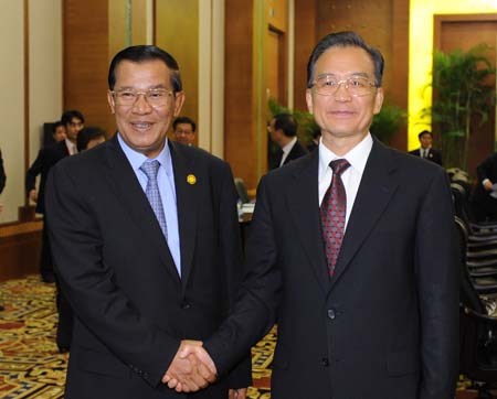 Premier Wen met with leaders of Vietnam, Cambodia and Cote d'Ivoire