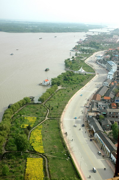 Xucheng town borders Huaihe River