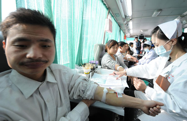 People donate blood in Zhengzhou