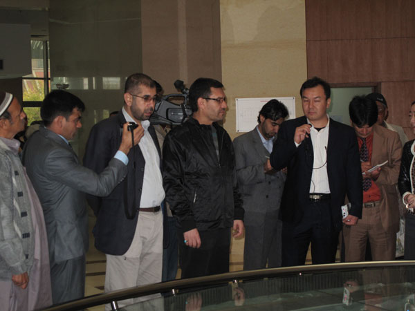Afghan media tour Xinjiang