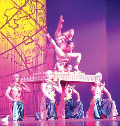 Wuqiao county flies high on acrobatics