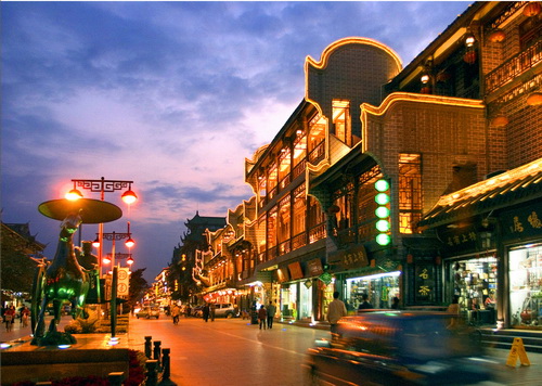 Night view of Chengdu