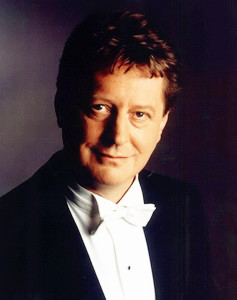 Barry Wordsworth and BBC Concert Orchestra