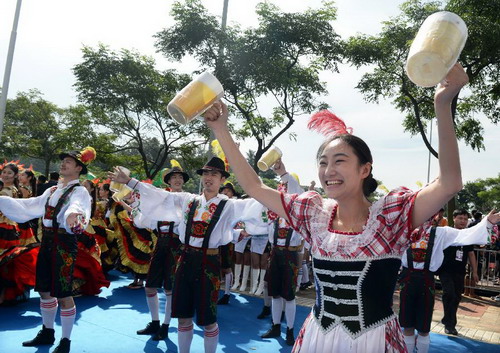 23rd Qingdao International Beer Festival opens