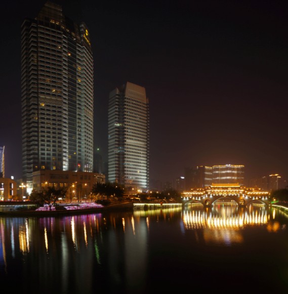 Night view of Chengdu