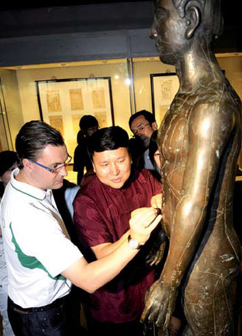 Museum depicts the long history of Chinese healing