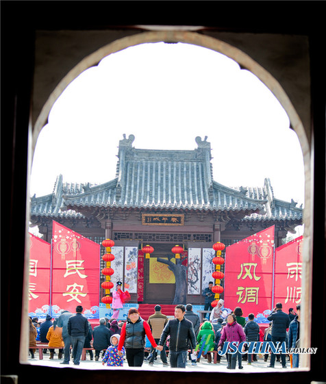 Temple fair attracts crowds in Suqian