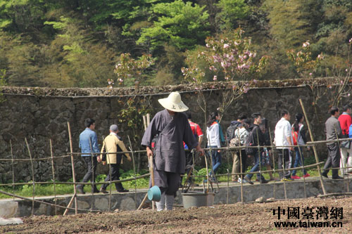 Zhenru Temple attaches importance to farming