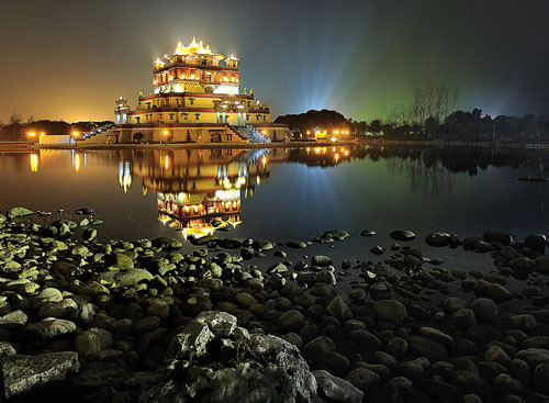 Lingshan Buddhist Scenic Spot