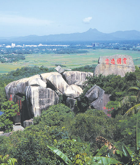 Two mountain destinations for bliss and stone carvings