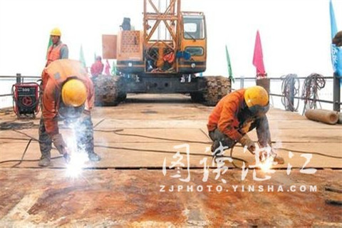 Zhanjiang steps up efforts to make strides in 2016