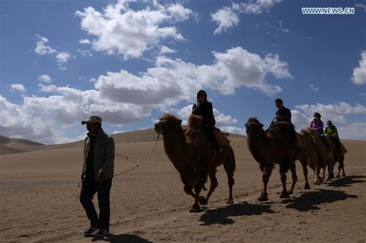 Dunhuang shows natural beauty after rainfall in NW China