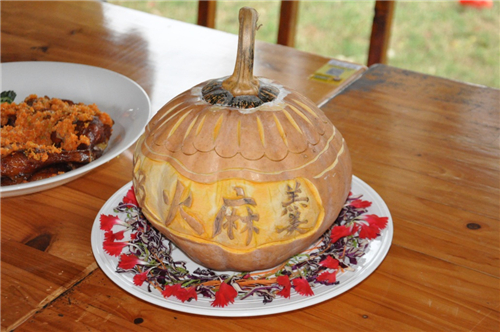 Traditional food of Zhuang ethnic group