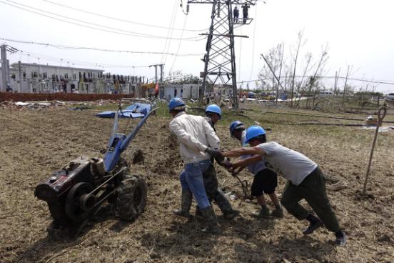 Relief continues to pour into Yancheng as tornado death toll rises to 99