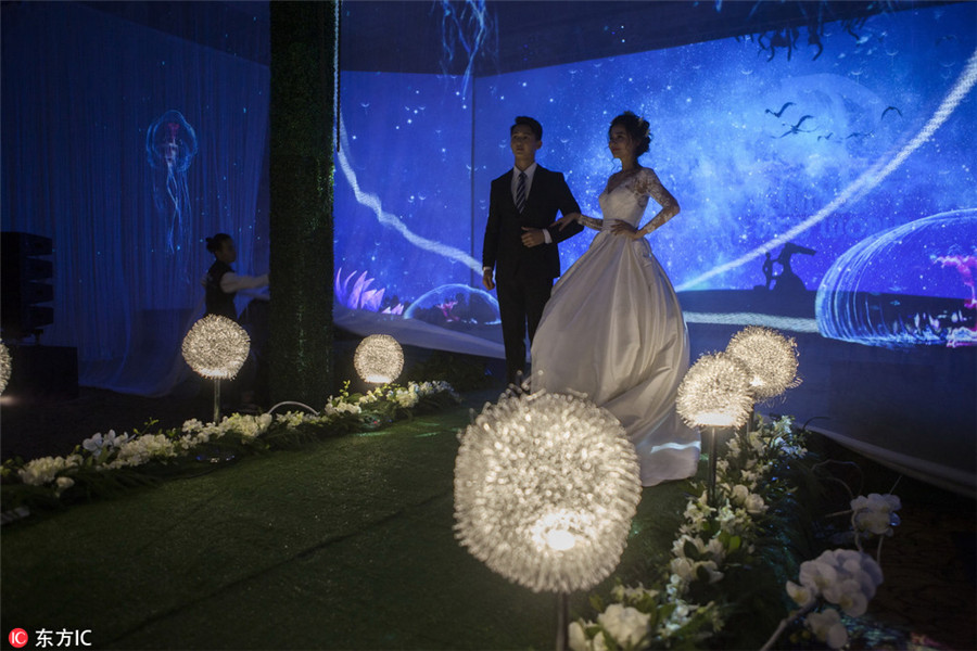 Looking for dream wedding? Try 4D hologram technology